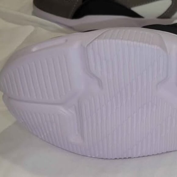 FASHION SPORT WOMEN'S HI TOP SNEAKERS NEW SIZE 7 BLACK GRAY WHITE - Picture 5 of 6